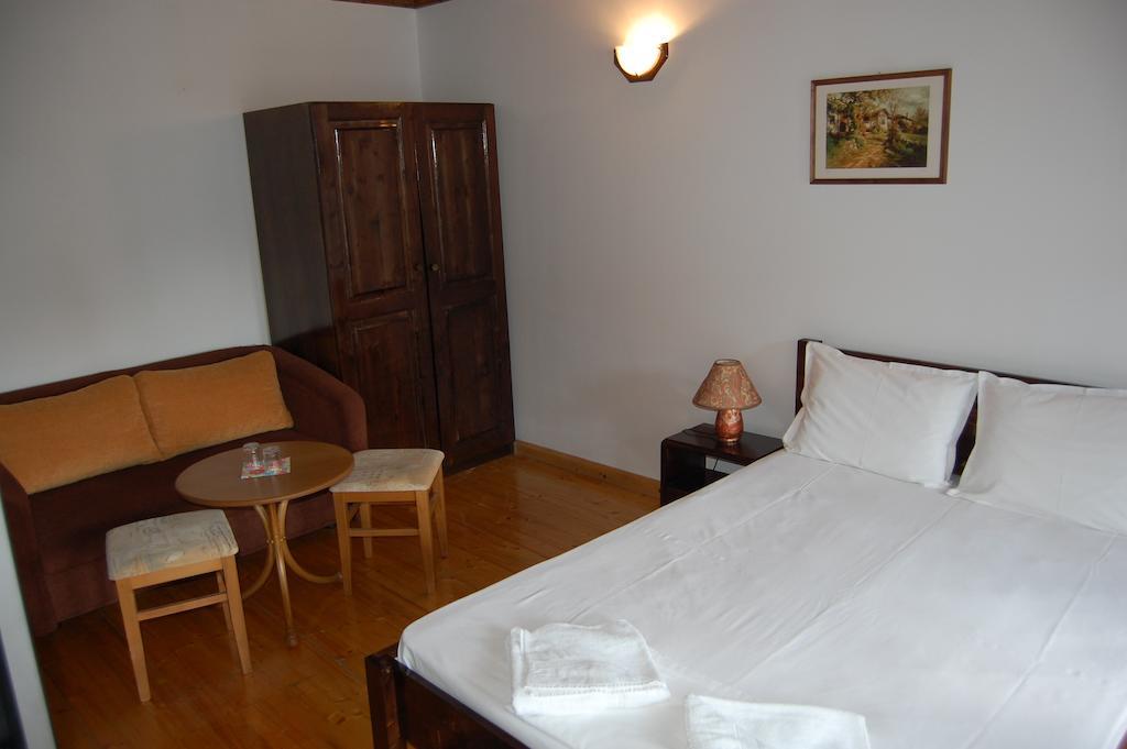 Kazasovata Guest House Трявна Экстерьер фото