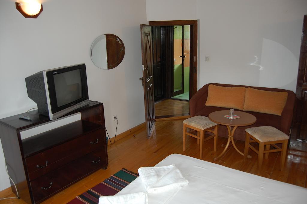 Kazasovata Guest House Трявна Номер фото