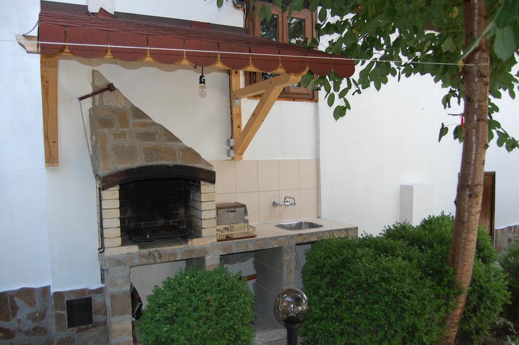 Kazasovata Guest House Трявна Экстерьер фото